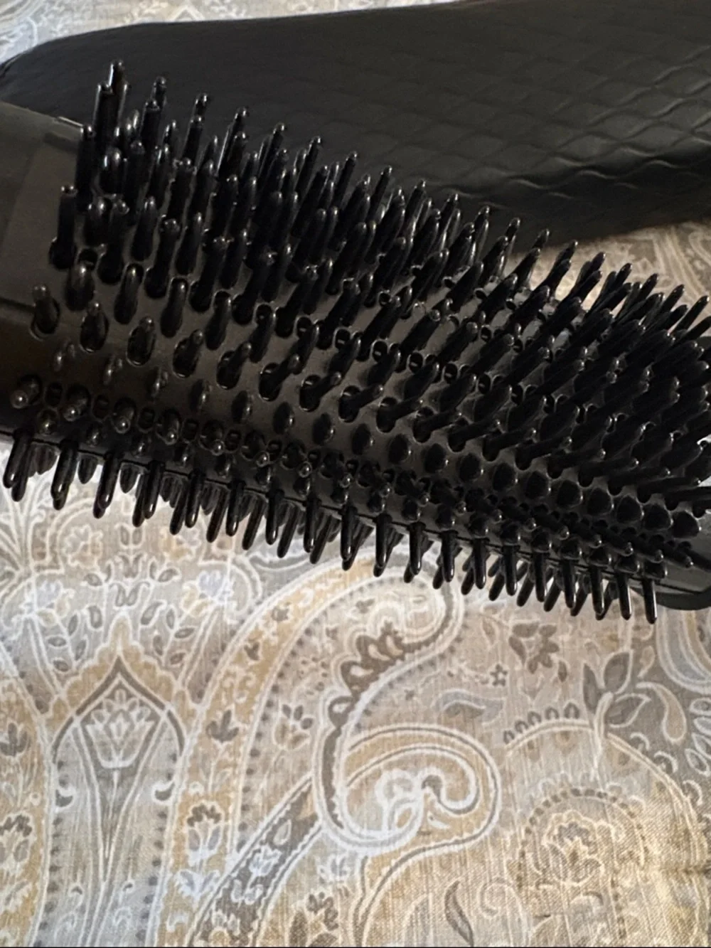 ghd Black Heated Round Styling Brush with Quilted Heat Pouch - Picture 8 of 8
